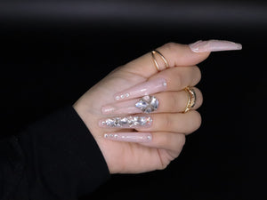 How to Remove Press-On Nails Without Damaging Your Natural Nails