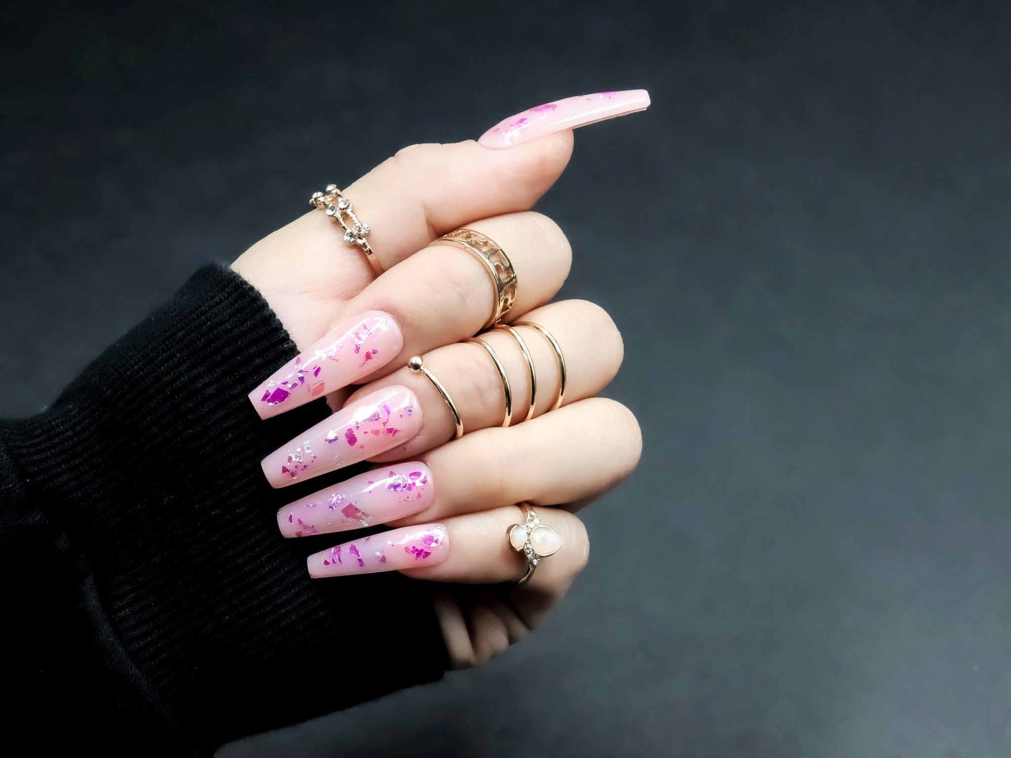 Custom Gel Nail Press-On – Pink Flakes